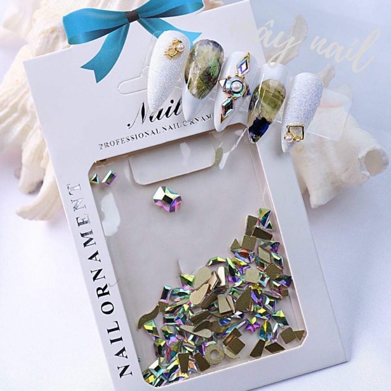 Đá khối chân bằng màu thạch anh đẹp long lanh