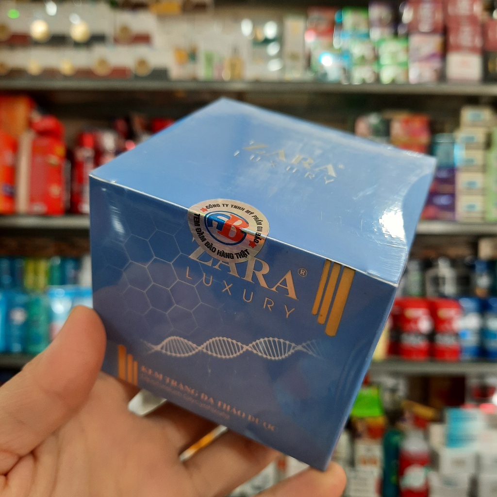 Kem trắng da thảo dược Luxury Zara 20g
