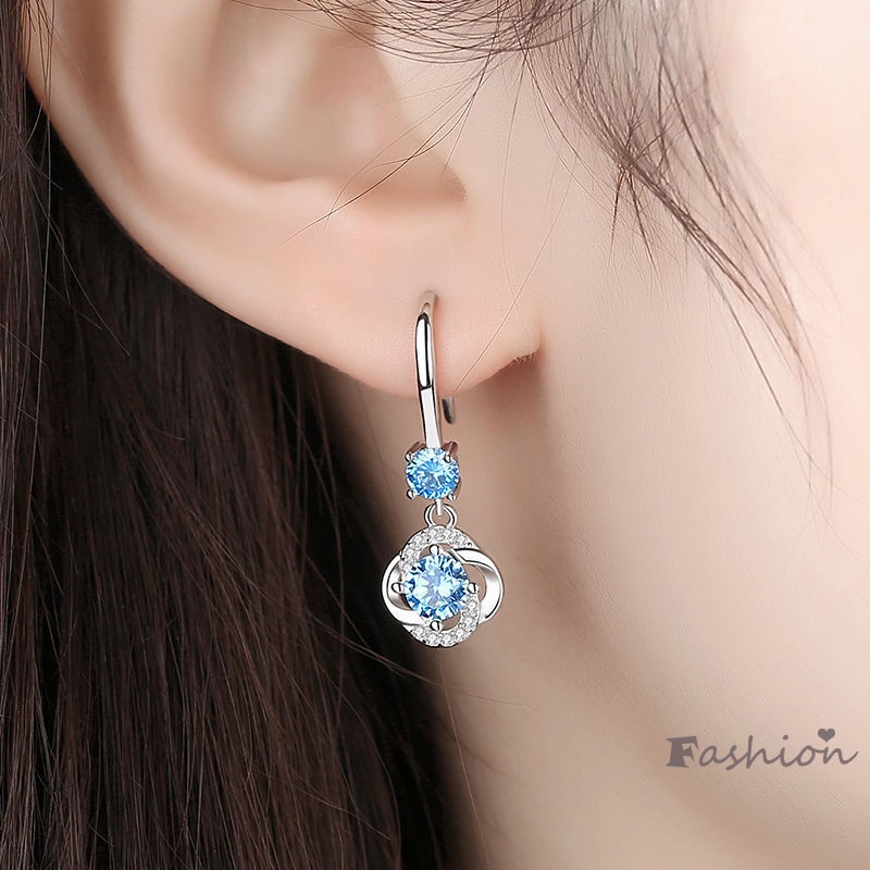 Đôi khuyên tai dài đính kim cương giả thời trang cho nữ