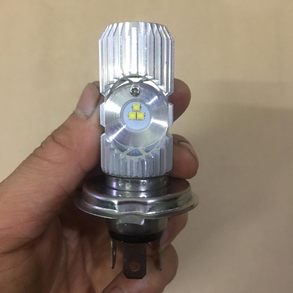 Đèn led xe máy loại cắm thẳng như zin