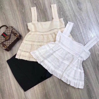 Áo trắng babydoll 100 + bộ ngủ vàng