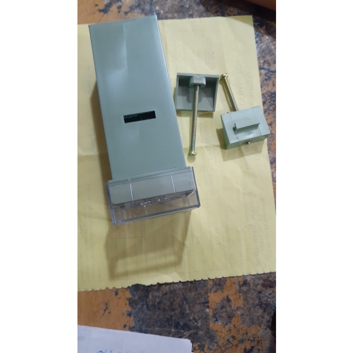 Đồng hồ máy dán miệng túi liên tục chạy băng tải có in hạn sử dụng FRM980