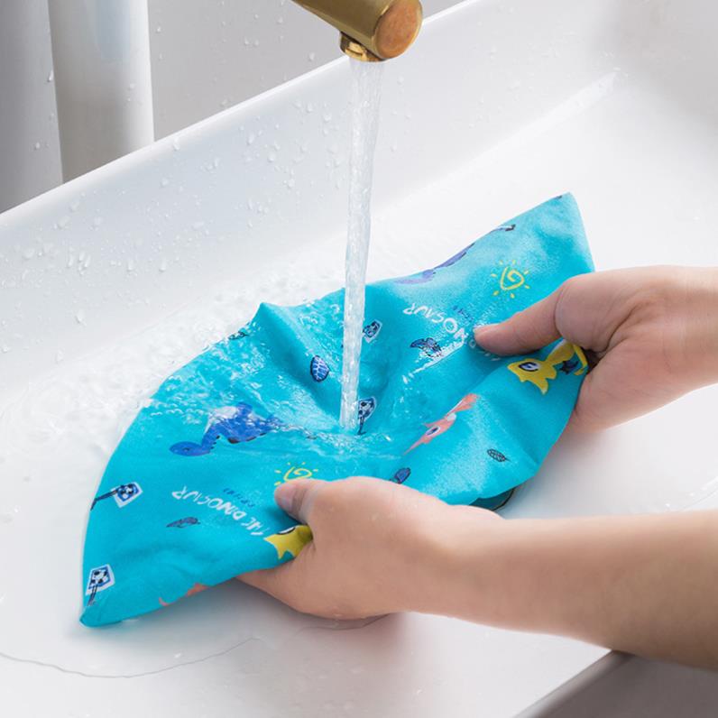 Đồ bọc giày bằng vải dày chống sờn chống trượt bằng vải cotton in hình hoạt hình