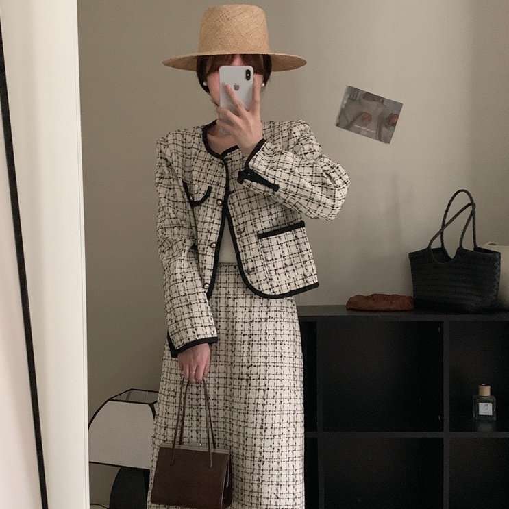 Set tweed kẻ sọc áo khoác tweed cổ tròn kèm chân váy bút chì thanh lịch tiểu thư