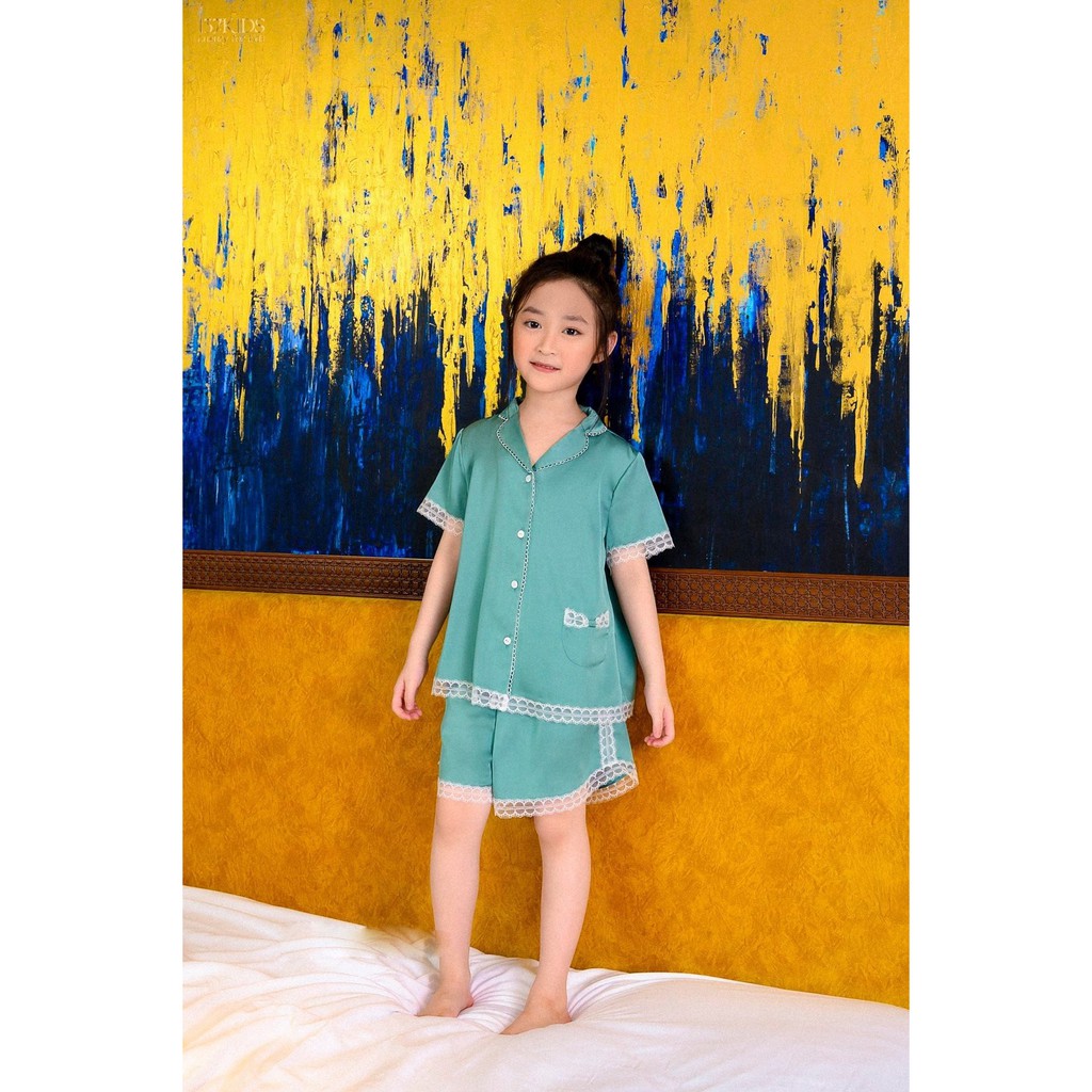 Bộ Ngủ Pijama Lụa Cộc Tay Cho Mẹ Và Bé BN17-2021