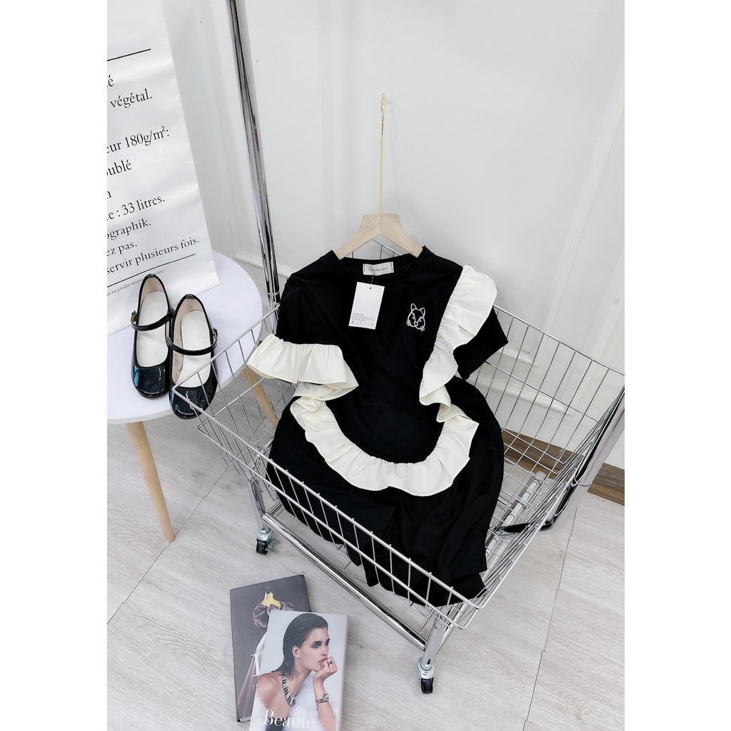Đầm cotton phối bèo thêu hình chú sóc xinh xắn DN745
