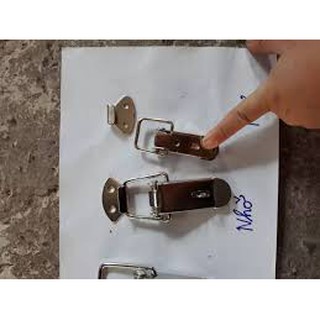 khóa gài hòm inox