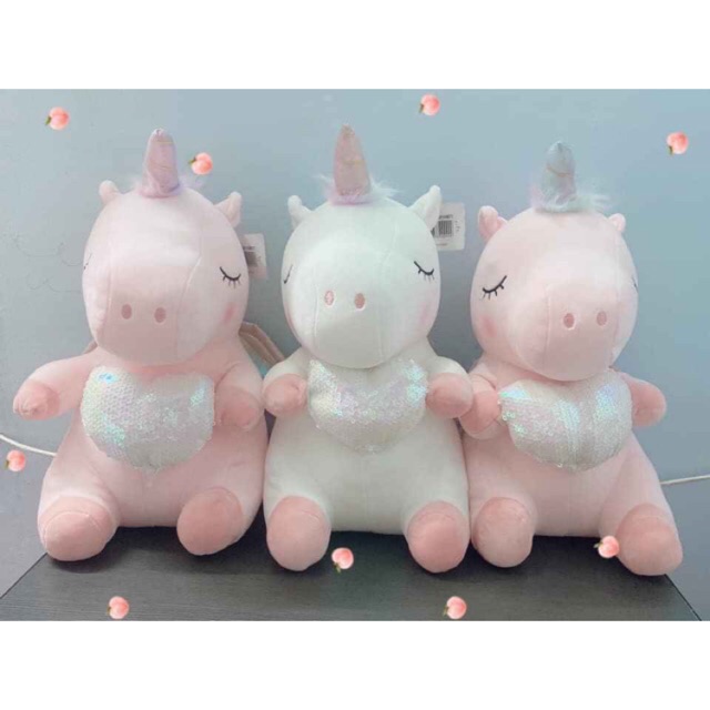 Gấu bông Unicorn ôm tim kim sa