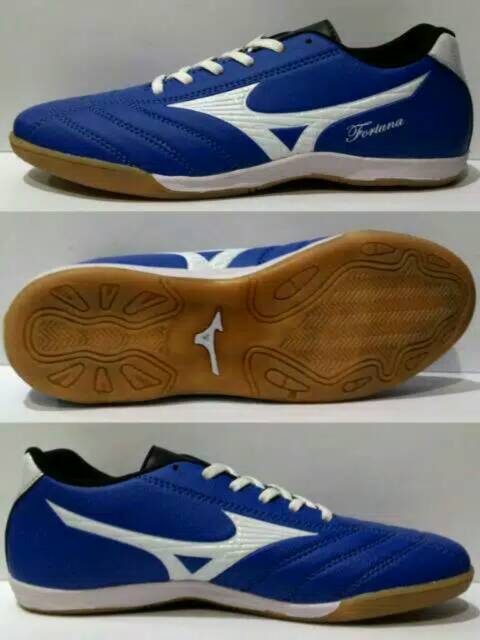 Giày Bata Mizuno Futsal Thời Trang Năng Động