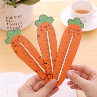 Thuớc Kẻ Gổ hình Carot