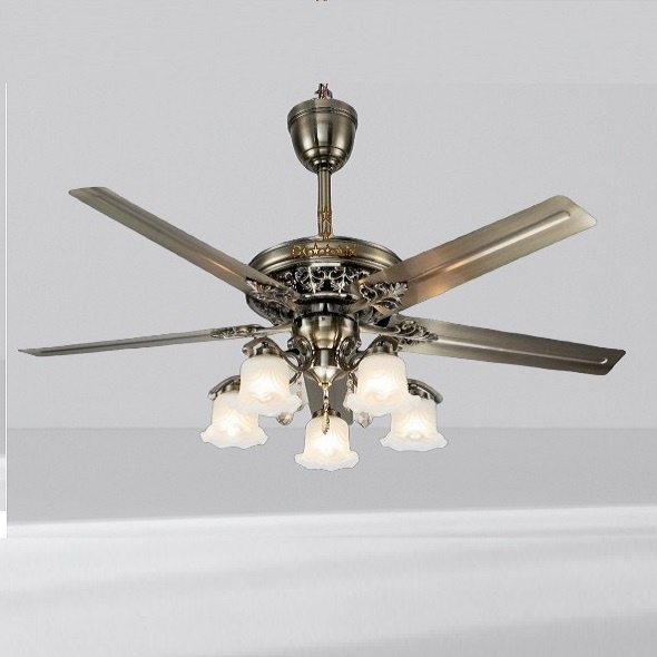 Quạt trần đèn SuperVilighting, MS: QTR-103-DC50W ,Động cơ 50W, Sải cánh: 1,32m, Điện áp 220V, động cơ bảo hành 48 tháng.