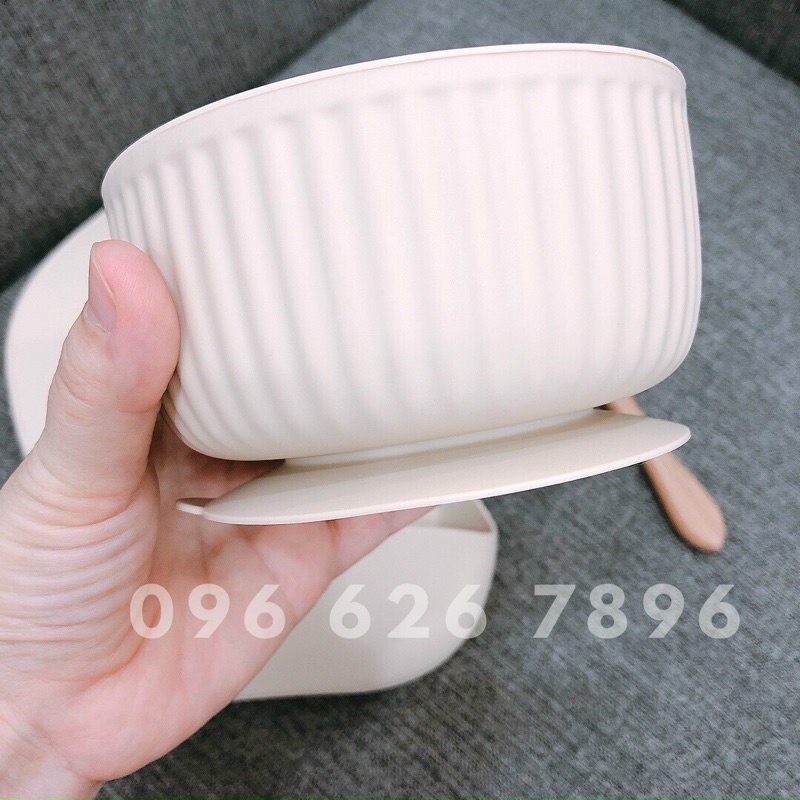 Combo Bát + Yếm + Thìa Hàn Quốc Chất Silicon Dày Dặn
