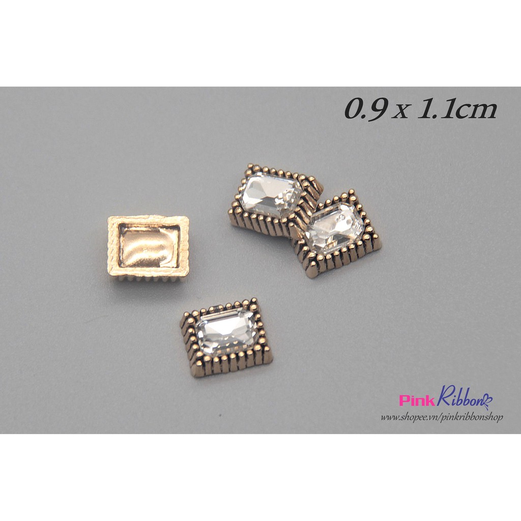 Set 2 cái - Charm CN nhí đá trắng