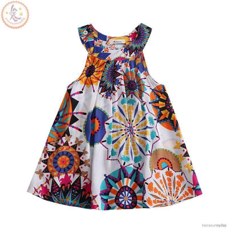 Đầm sát nách hoạ tiết hoa cổ điển cho bé gái