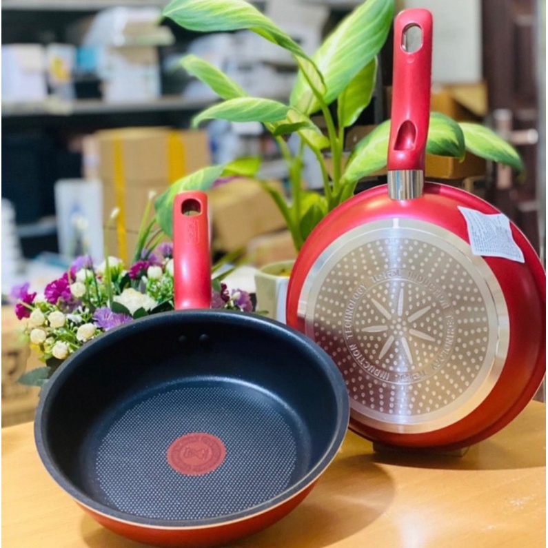 Chảo chống dính đế từ Tefal các size hàng chính hãng bảo hành 1 năm