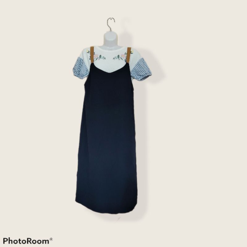set yếm kèm áo phông thêu hoa