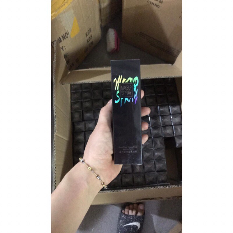 Xịt Khoá Nền Giữ Chặt Lớp Trang Điểm MAKEUP FIXER SPRAY giá rẻ | BigBuy360 - bigbuy360.vn