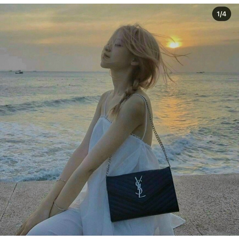 SET ÁO TRẮNG 2S VIỀN REN CỔ YẾM + QUẦN SUÔNG NÂU DẬP LY💐