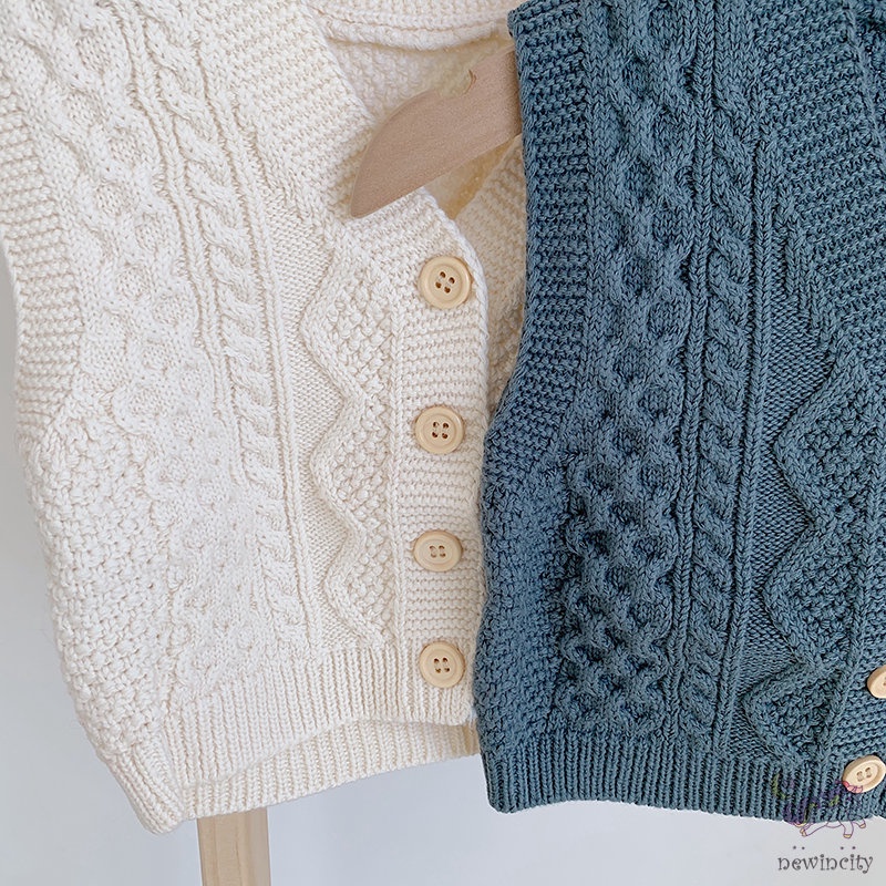 Áo len không tay cổ chữ V cho bé