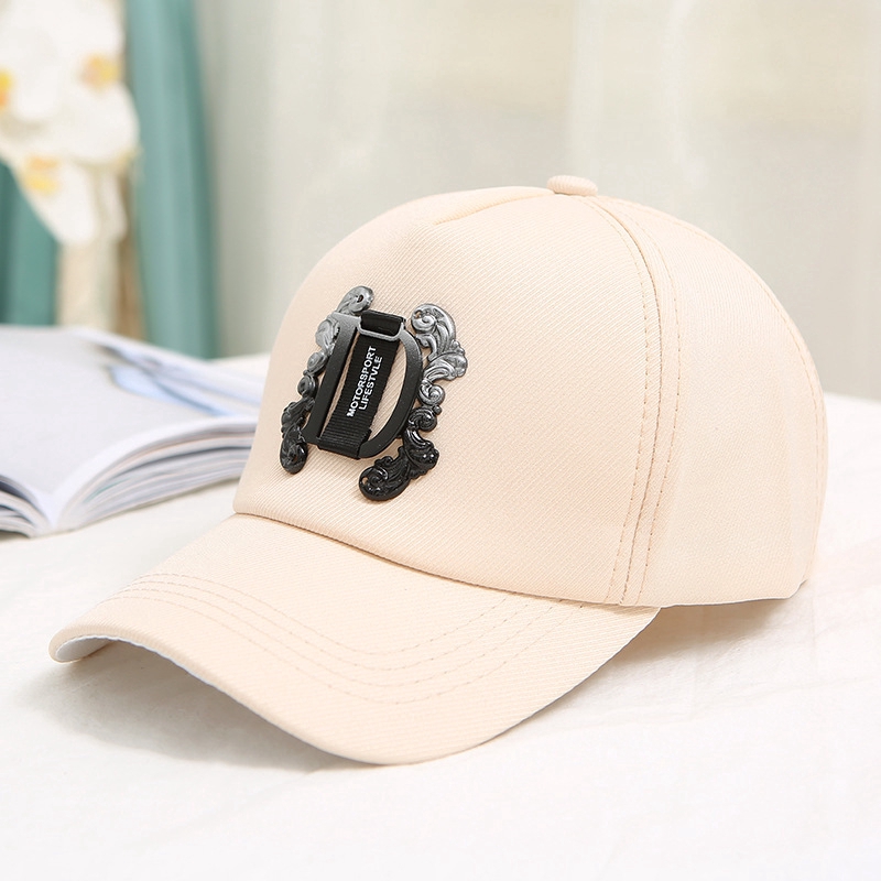 Spring and summer baseball caps