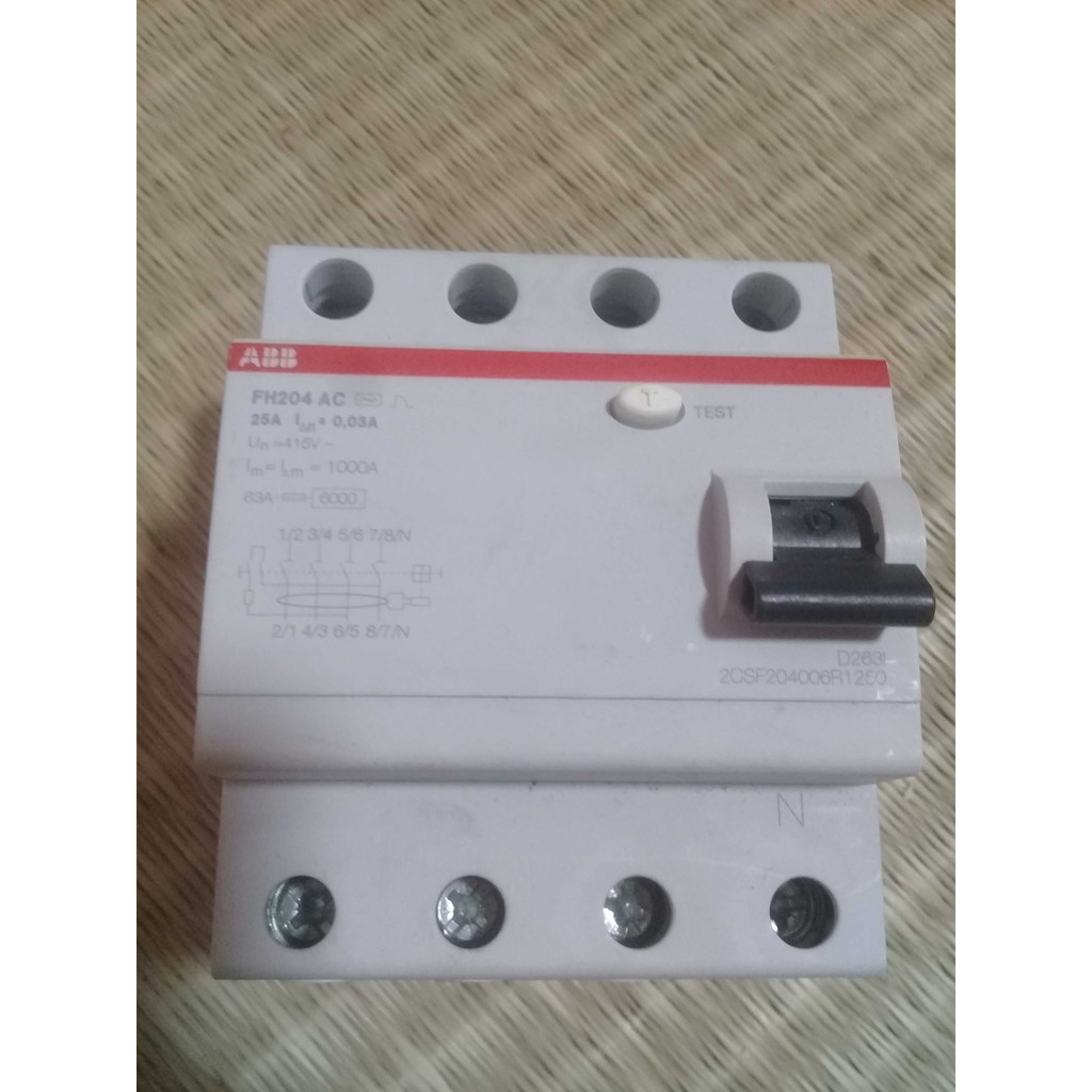 CẦU DAO/ APTOMAT CHỐNG GIẬT ABB 4P 25A  FH204 AC-25/0.1