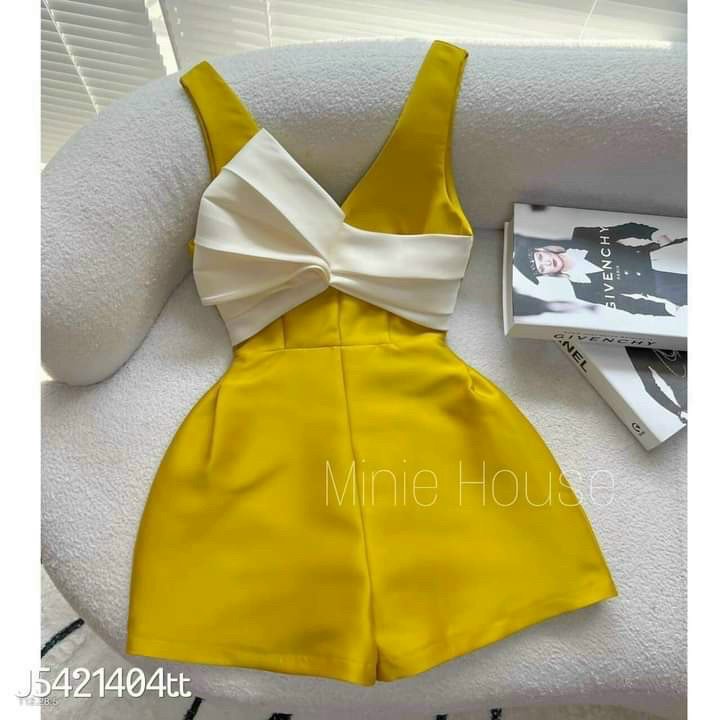 Jumsuit Lụa Satin Ngắn Phối Nơ Xếp Ly Có Sẵn Mút Ngực Nhiều Màu Hottrend - Jumsuit Gợi Cảm Đáng Yêu Mẫu Mới