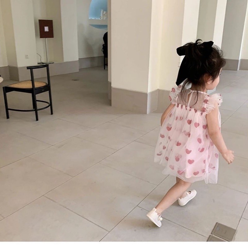 Váy lưới dâu tây bé gái