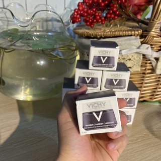 Mặt nạ Vichy Detox với than hoạt tính giúp thải độc cho da