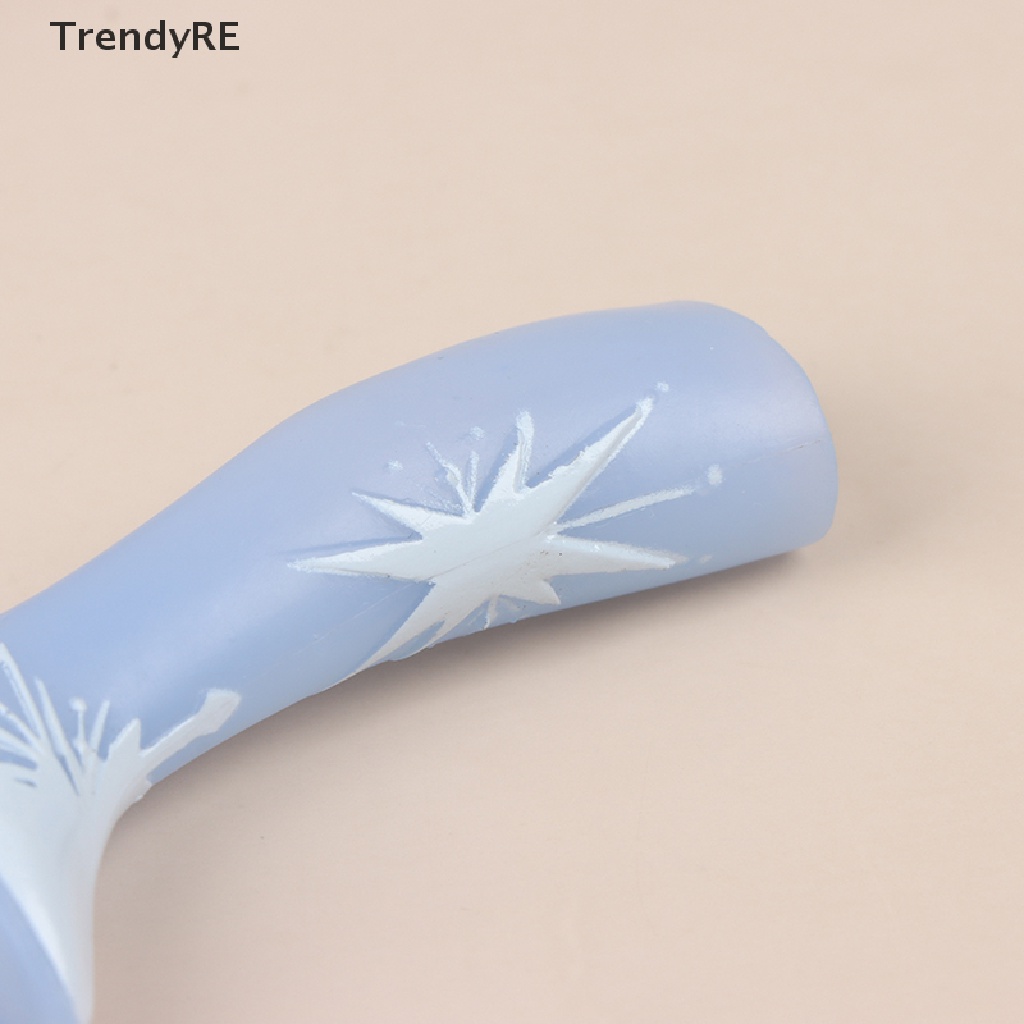 Đôi Giày Nhựa 6 Chấm Thời Trang Cho Búp Bê