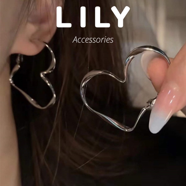 Khuyên Tai Nữ Màu Bạc Dáng Trái Tim Bản To Sành Điệu LILY