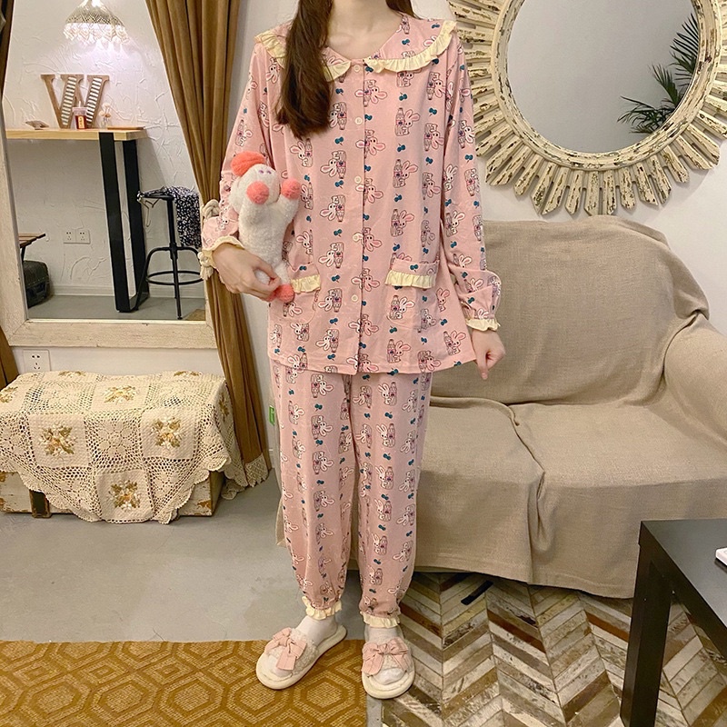 Bộ đồ ngủ nữ tay dài cổ bèo màu hồng hình thỏ bo chân chất thun cotton dễ thương | BigBuy360 - bigbuy360.vn
