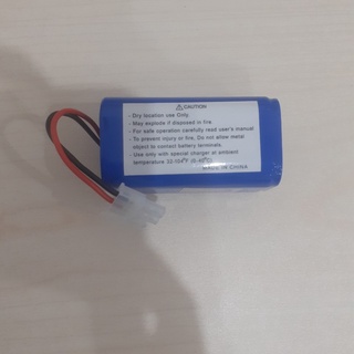 Pin robot hút bụi  DM82