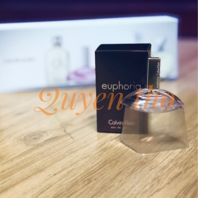 Nước hoa nữ Calvin Klein Euphoria size mini xách tay Thái. Có clip kèm hoá đơn mở hàng tại shop