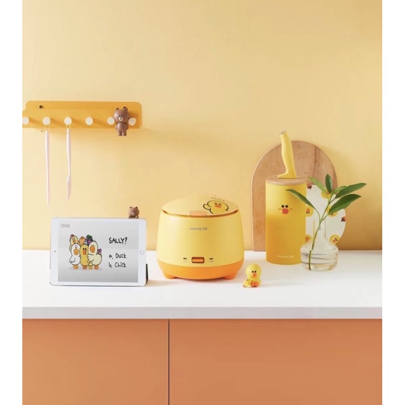Nồi cơm điện JoYoung Line Friends 1.5L  NCD01 [CMART GIA DỤNG TIỆN ÍCH] | BigBuy360 - bigbuy360.vn