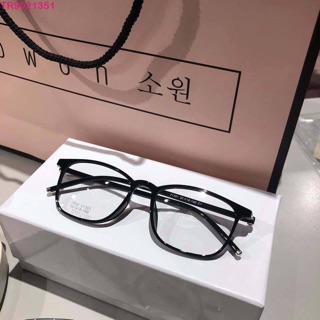 Kính Dẻo hàn mã 2135