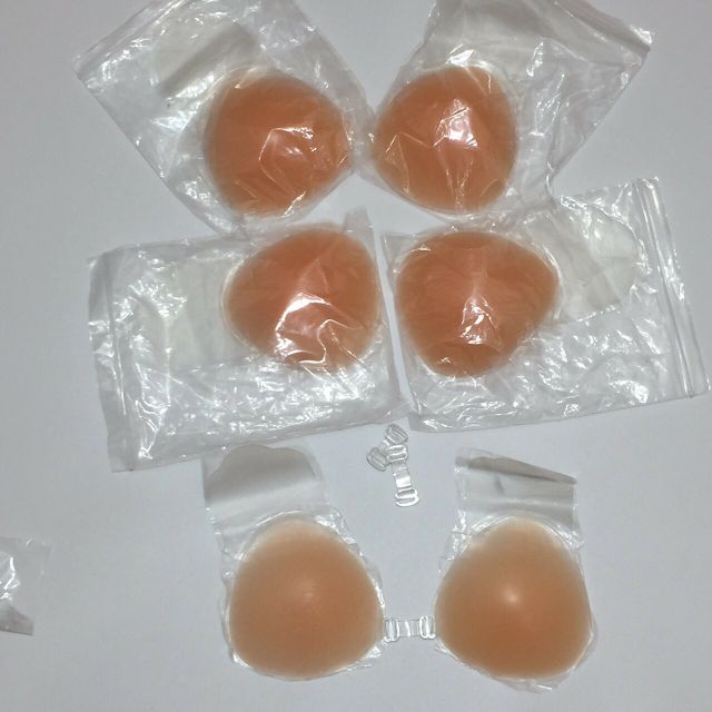 Áo bra slicon dán kéo tạo khe