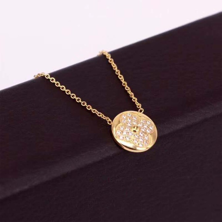 Dây chuyền nữ titan cao cấp hoa L V đính đá siêu đẹp, bền màu, chuẩn thời trang