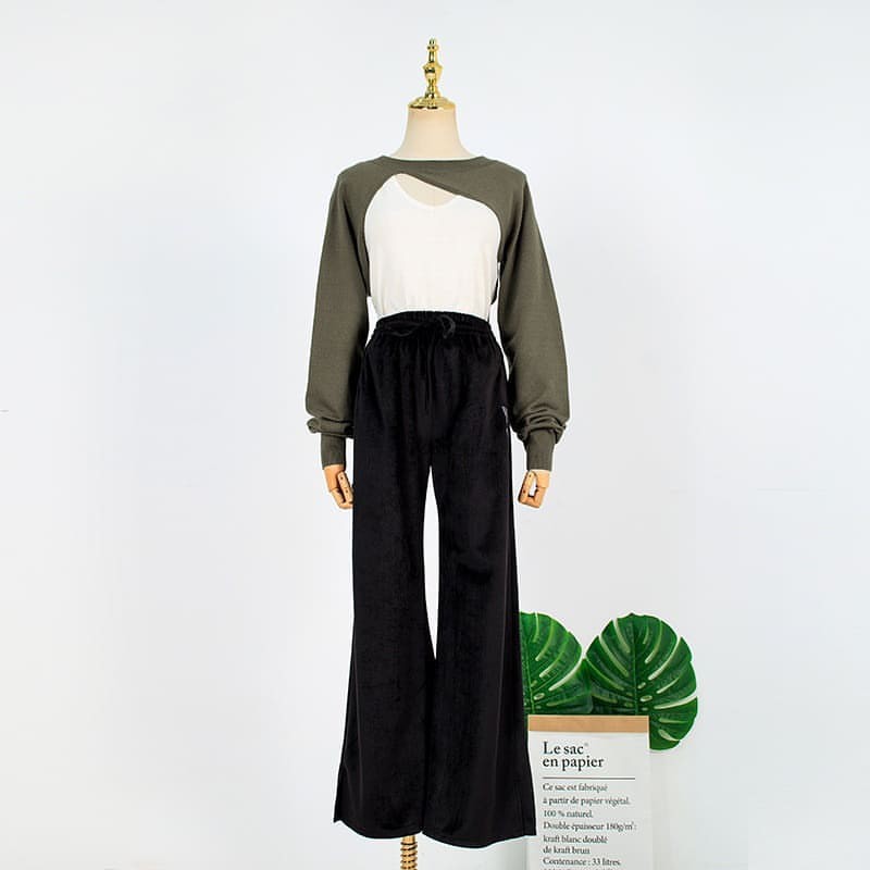 Set bộ cá tính áo xẻ Ju Seok Kyung trong phim Penthouse