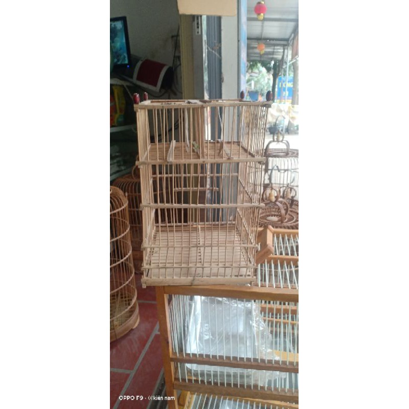 Lồng Bẫy Khuyên tre giá rẻ 2 cửa 25x25x35- lồng bẫy chim sẻ giá rẻ