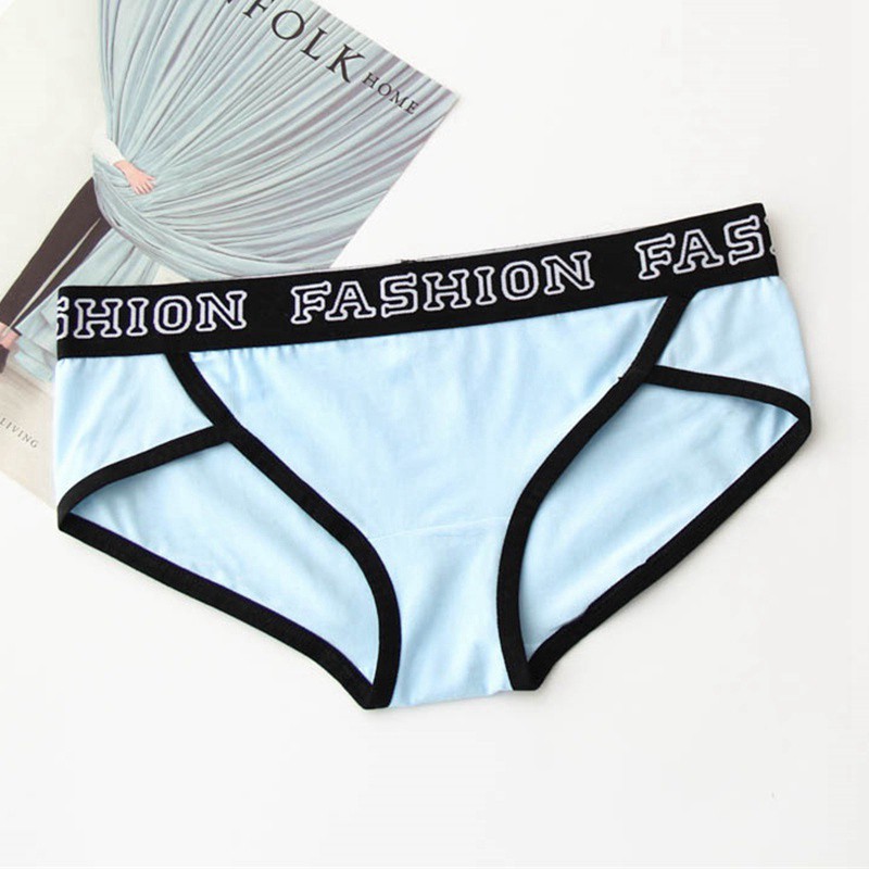 Quần lót lưng thấp hoạ tiết chữ thiết kế đơn giản cho phái nữ