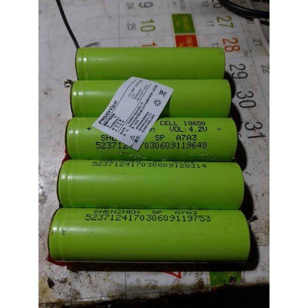 combo pin 18650 2000mah