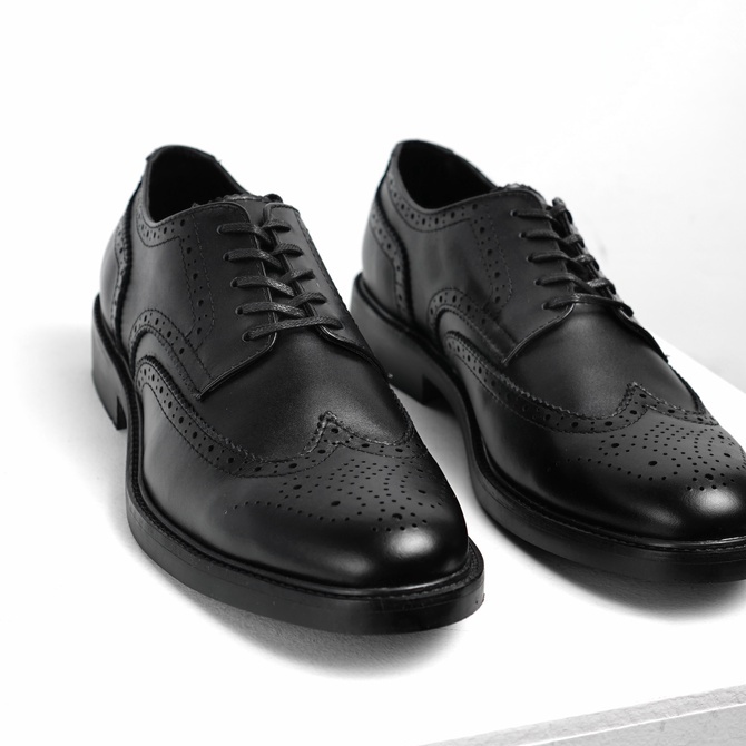 [CAO CẤP] Giày tây công sở nam màu đen Mũi tròn da thật 2 lớp BROGUE cổ điển văn phòng Sartorial đế phíp gỗ BH1 năm