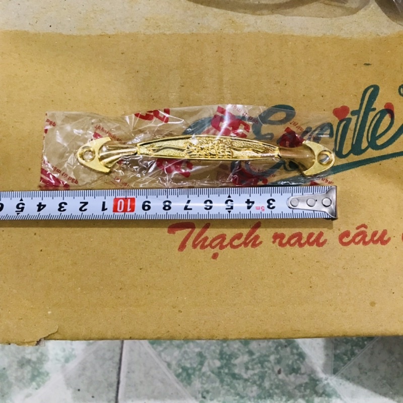 Tay nắm tủ hoa nâu - vàng -đỏ các cỡ giá 1c