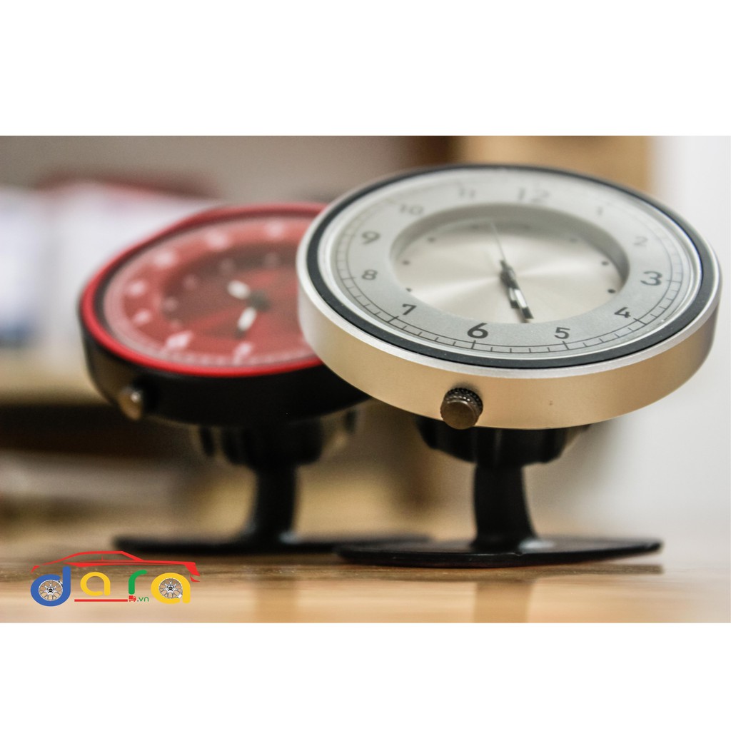 Mặt đồng hồ nam châm làm giá đỡ điện thoại