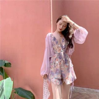 Jumsuit hoa nhí tím mong manh