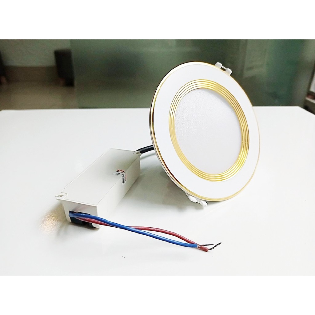 Đèn LED Usan 12w âm trần 3 chế độ màu Giá Gốc chính hãng Việt Nam mới 100%