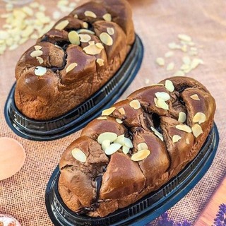 bánh mì hoa cúc nguyên cám ăn kiêng nhân chocolate chảy 350gr