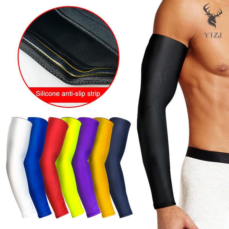 Găng cánh tay bảo vệ khuỷu tay khi chơi thể thao