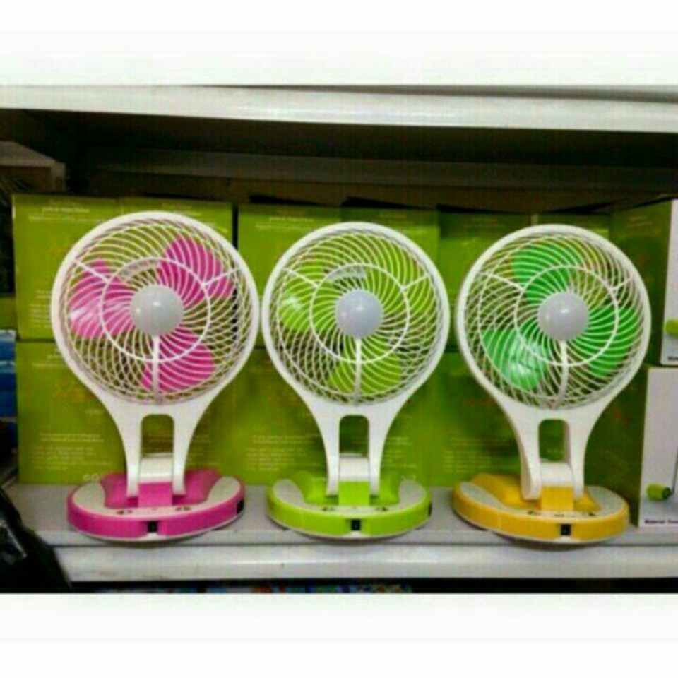 QUẠT TÍCH ĐIỆN GẤP GỌN CÓ ĐÈN | BigBuy360 - bigbuy360.vn