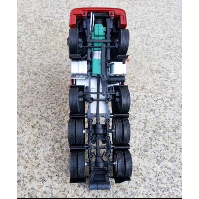 Xe Mô Hình đầu kéo siêu trường Volvo FH16 750 8×4 Kim loại 1:32